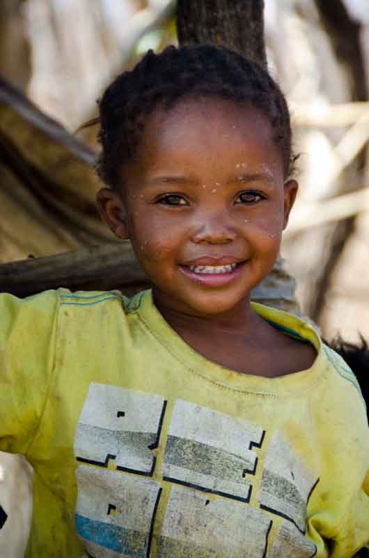 05 - Namibia - Tsintsabis - nene Bosquimano